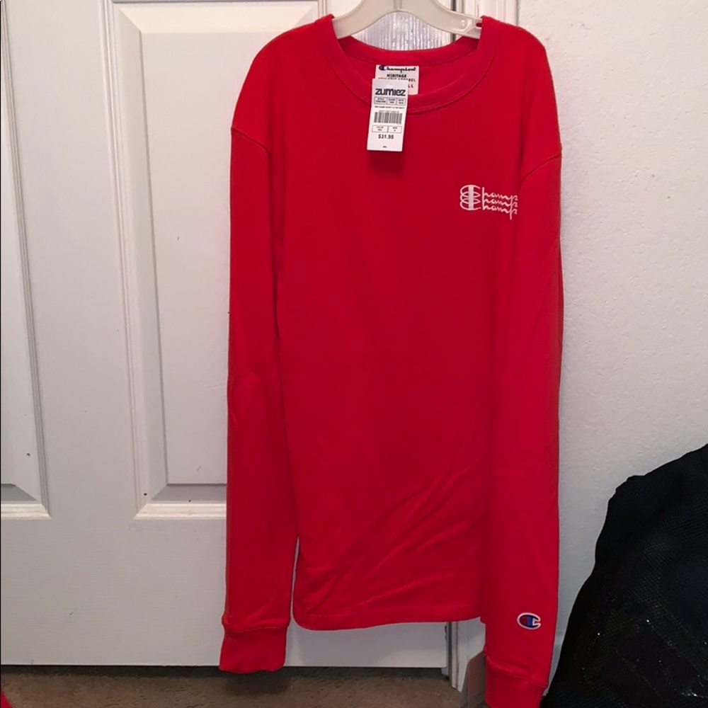 Champion long sleeve tee